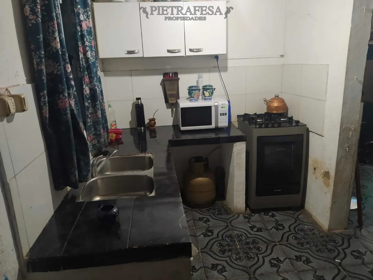 Apartamento ID.5170 - Apartamento con renta 2 dormitorios, 1 baño y patio- Juan Francisco Martínez -Villa Española
