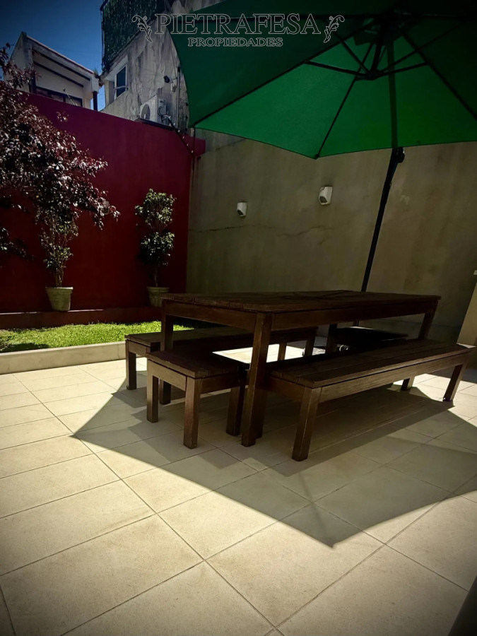 Apartamento ID.15326 - Apartamento en venta, 2 dormitorios, 2 baños, terraza, patio, garaje. Malvin.