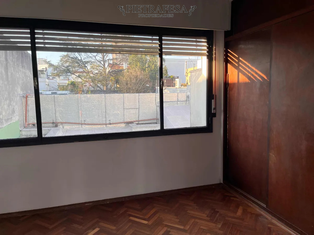 Apartamento ID.13942 - Apto en alquiler 2 dormitorios, 1 baño y terraza- Parque Batlle
