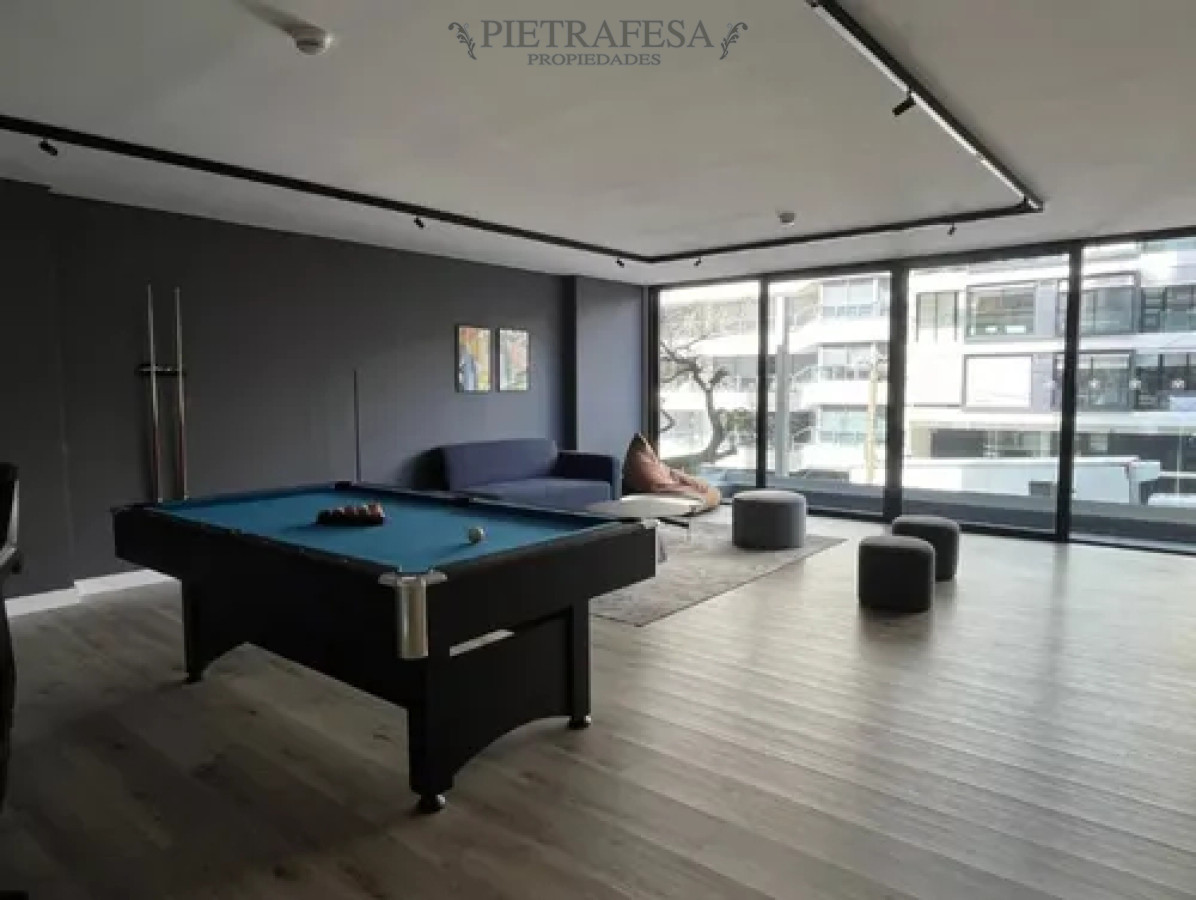Apartamento ID.13272 - Apartamento en alquiler, 2dormitorios, 2baños, terraza, garaje. Punta Carretas.