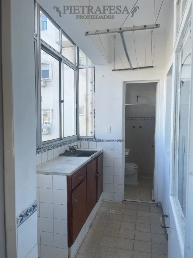 Apartamento ID.13463 - Apto en venta 3 dormitorios 3 baños, gje- Cordón