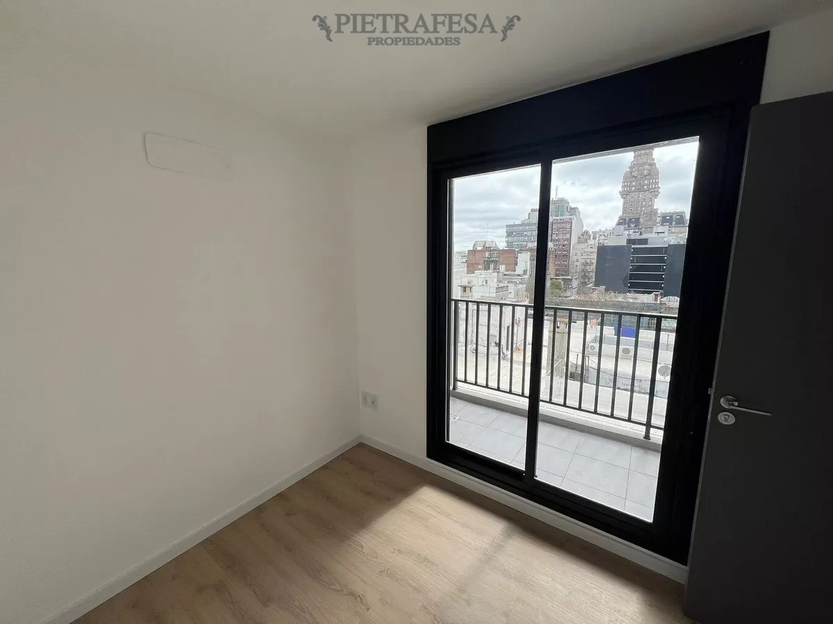 Apartamento ID.11448 - Apto a estrenar 4 dormitorios, 2 baños y terraza-Centro