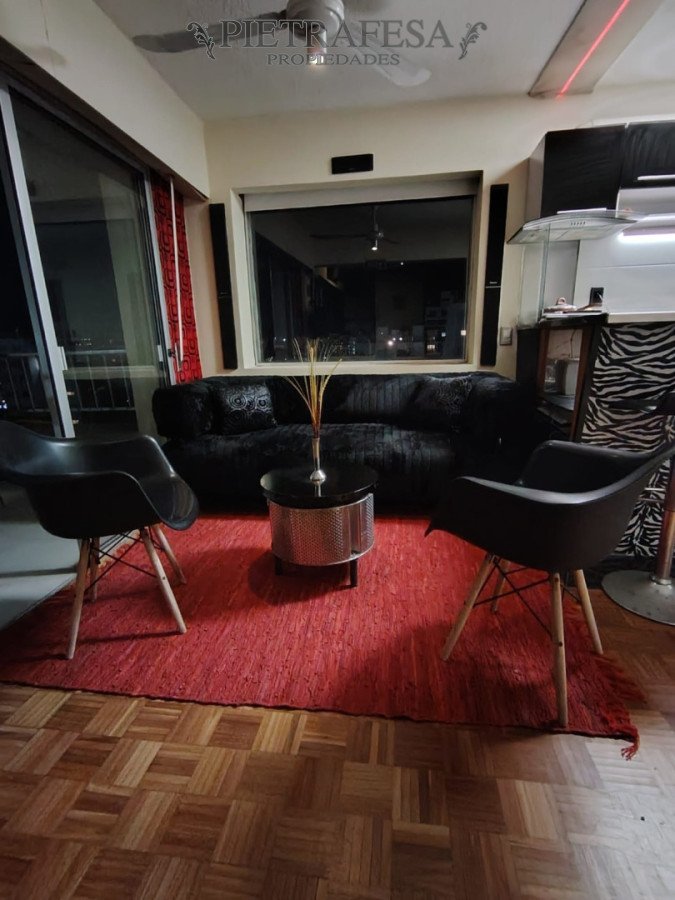 Apartamento ID.15945 - Penthouse con terraza de 30 m² y vista panorámica, totalmente equipado
