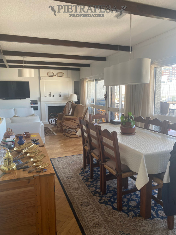Apartamento ID.1754 - Apartamento en venta 4 dormitorios 4 baños con garaje- Solano Antuña-Villa Biarritz-Punta Carretas