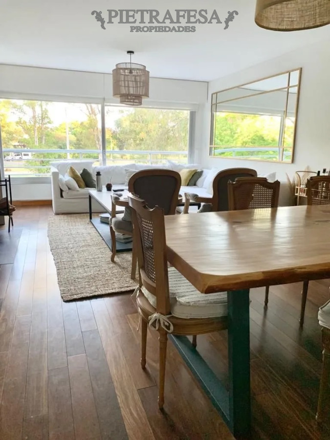 Apartamento ID.13850 - Imperdible apto en venta 2 dormitorios, 2 baños, gje- Carrasco