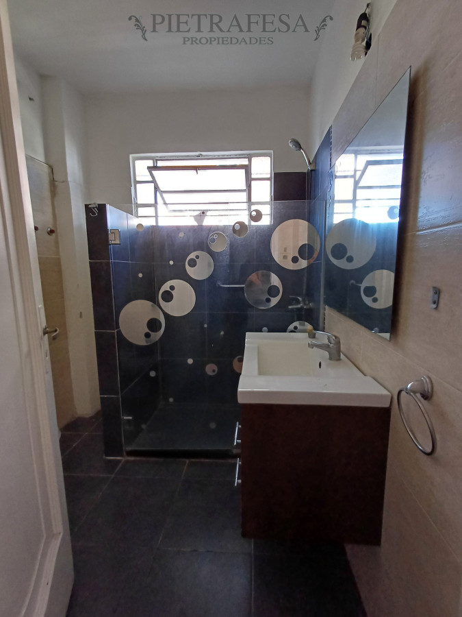 Apartamento ID.3941 - Apartamento en venta - 3 dormitorios - 1 baño - servicio completo - terraza - Garaje - Libertad - Pocitos