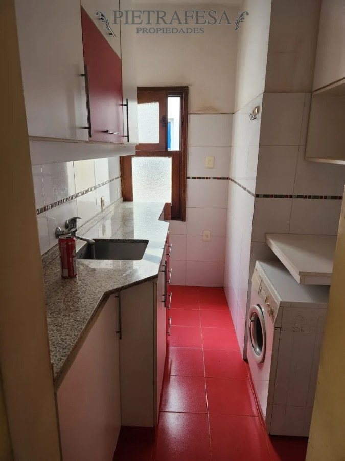 Apartamento ID.14140 - Apartamento en Pocitos - Gestido y Coronel Alegre - 2 Domitorios con grandes placares 