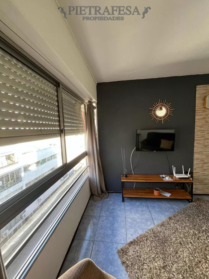 Apartamento ID.10128 - Apto en venta amueblado, 1 dormitorio, 1 baño-Tres Cruces