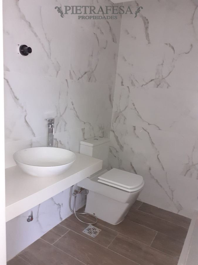 Apartamento ID.1155 - Apto en venta con renta 1 dormitorio 2 baños - Punta Carretas 