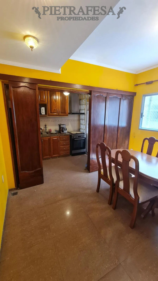 Apartamento ID.12681 - Apartamento en alquiler, 2dormitorios, 1baño, terraza, amueblado. Pocitos.