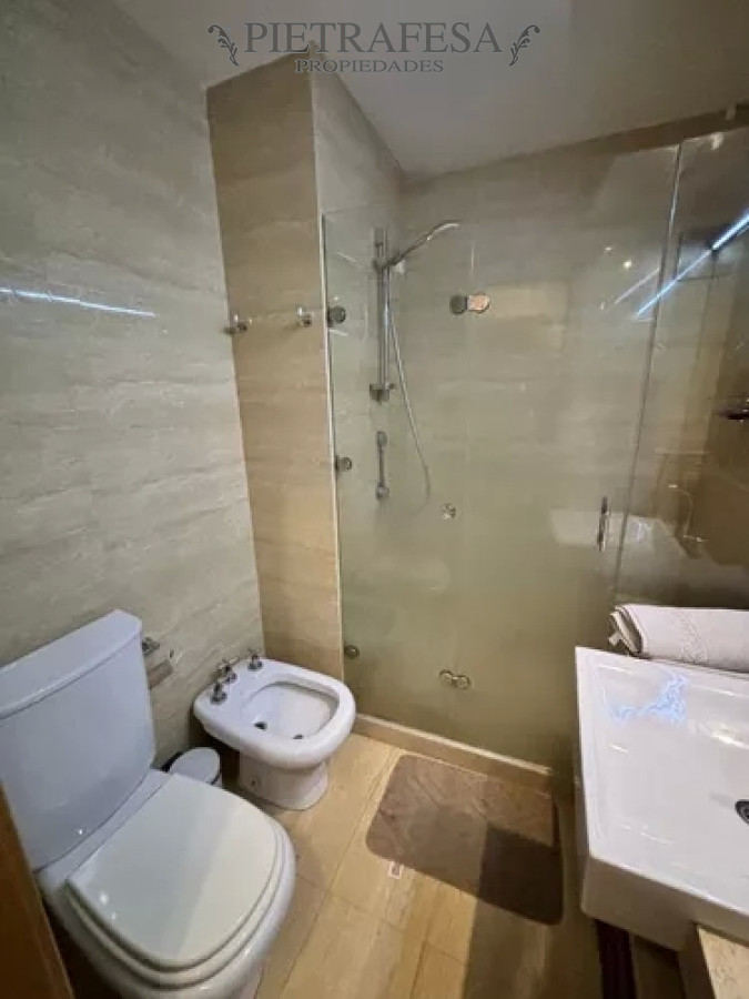 Apartamento ID.10017 - Apto en alquiler, monoambiente, 1 baño. Amueblado. Buceo.