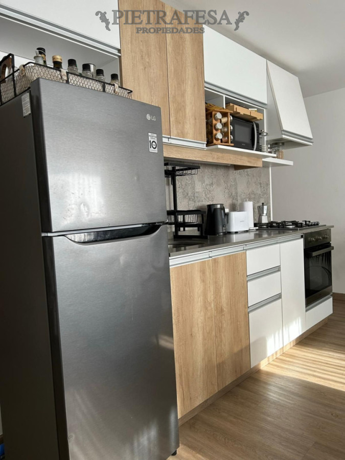 Apartamento ID.15087 - Apartamento en venta, 2 dormitorios, 1 baño, terraza con parrillero. Palermo.