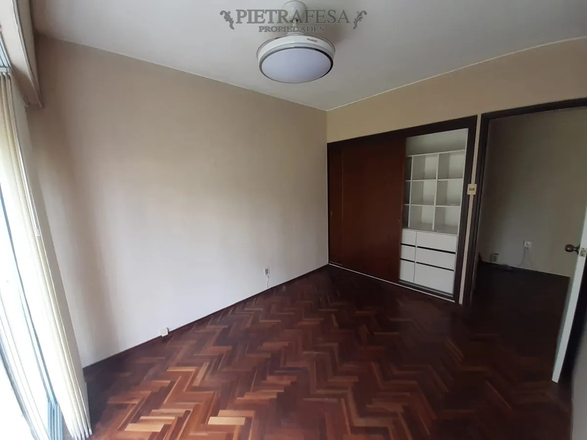 Apartamento ID.13623 - Apto en venta con renta 2 dormitorios, 1 baño-Buceo
