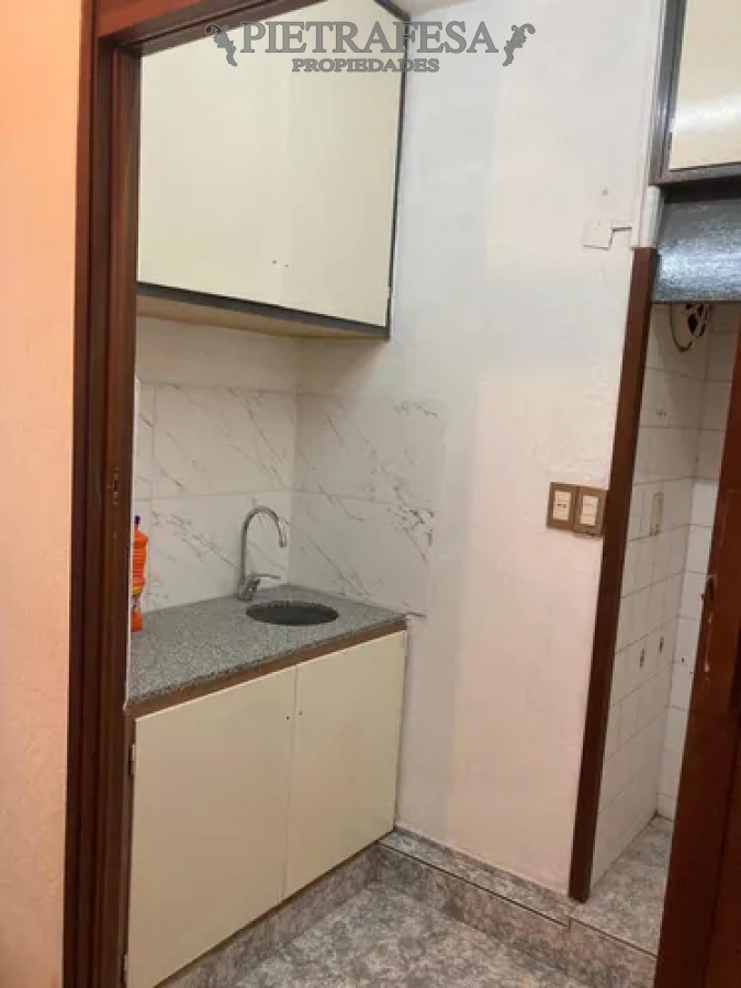 Apartamento ID.13497 - Apartamento en alquiler, monoambiente, 1baño. Centro.