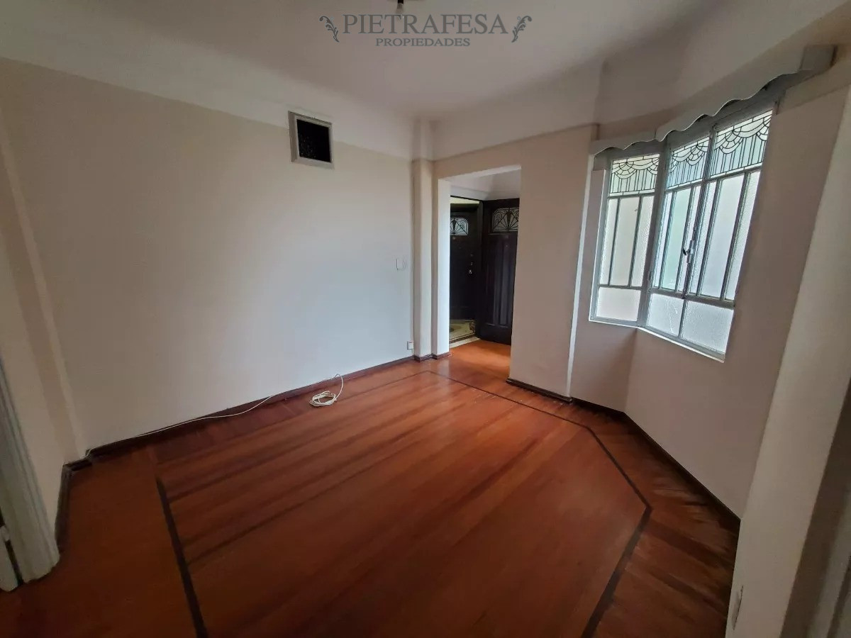 Apartamento ID.7688 - Apartamento en venta 3 dormitorios, 2 baños- 18 de Julio-Centro