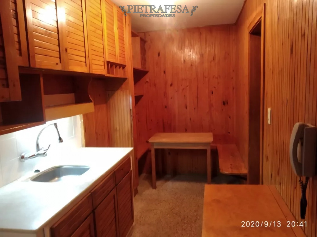 Apartamento ID.8847 - Apartamento en venta, 3 dormitorios, 1 baño. García de Zuñiga, Punta Carretas.