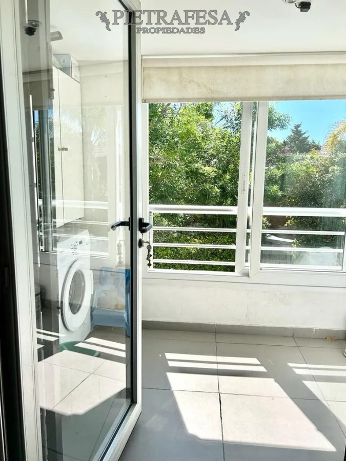 Apartamento ID.13850 - Imperdible apto en venta 2 dormitorios, 2 baños, gje- Carrasco