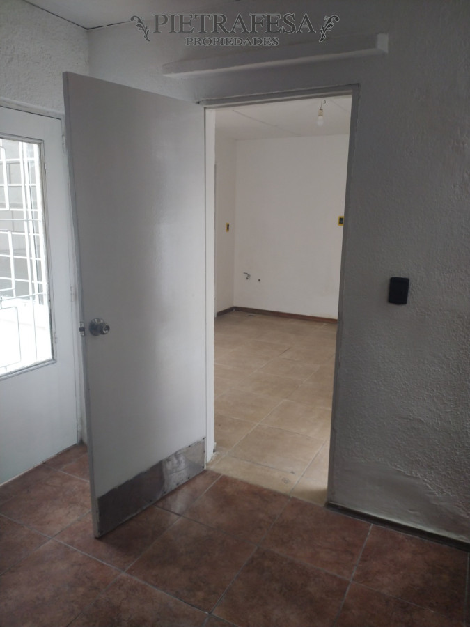 Apartamento ID.6586 - Padrón con 6 aptos con renta en venta- Celiar- Flor de Maroñas 