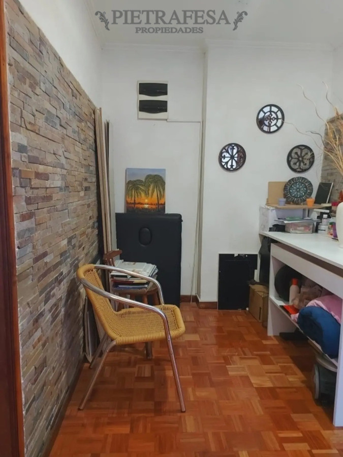 Apartamento ID.5123 - Apartamento en venta 2 dormitorios, 1 baño y garaje- Soca- Pocitos