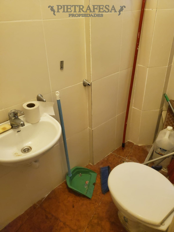 Apartamento ID.3941 - Apartamento en venta - 3 dormitorios - 1 baño - servicio completo - terraza - Garaje - Libertad - Pocitos