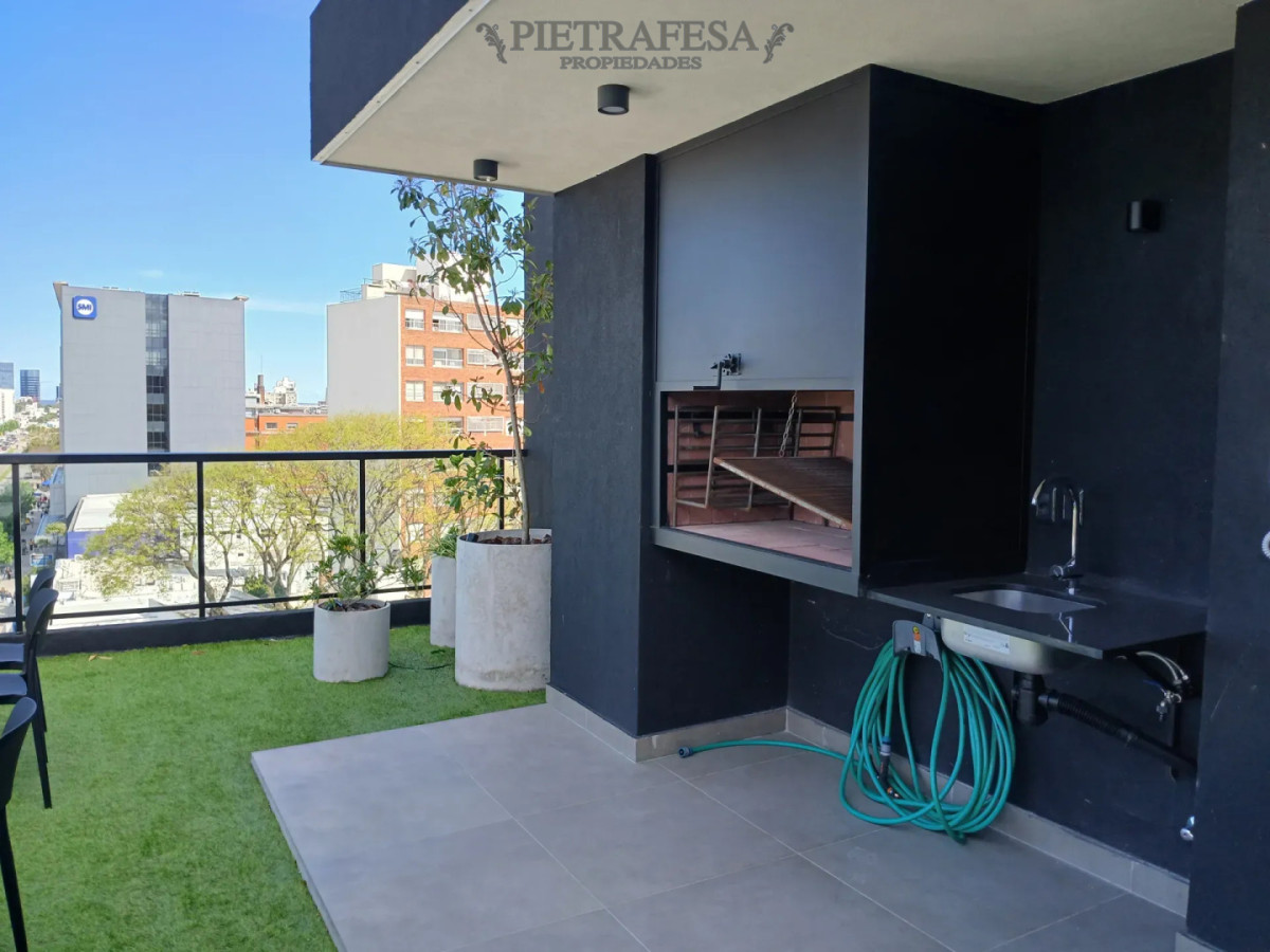 Apartamento ID.16204 - Apartamento en venta, monoambiente, 1baño. La Blanqueada. Con renta.