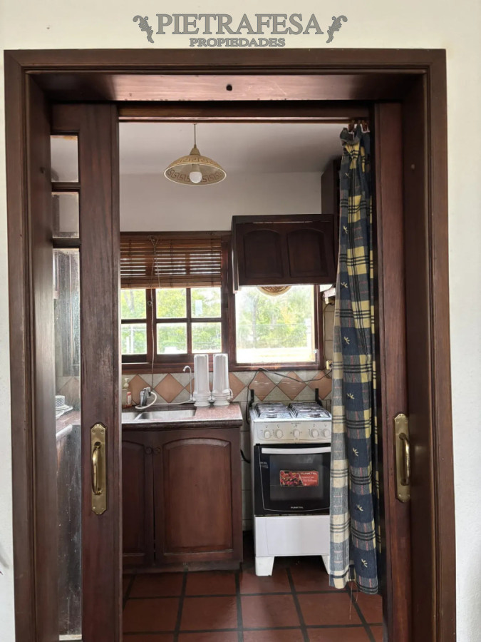 Apartamento ID.15745 - Apartamento en venta, 2 dormitorios, 1 baño, terraza lavadero, cochera. Carrasco.