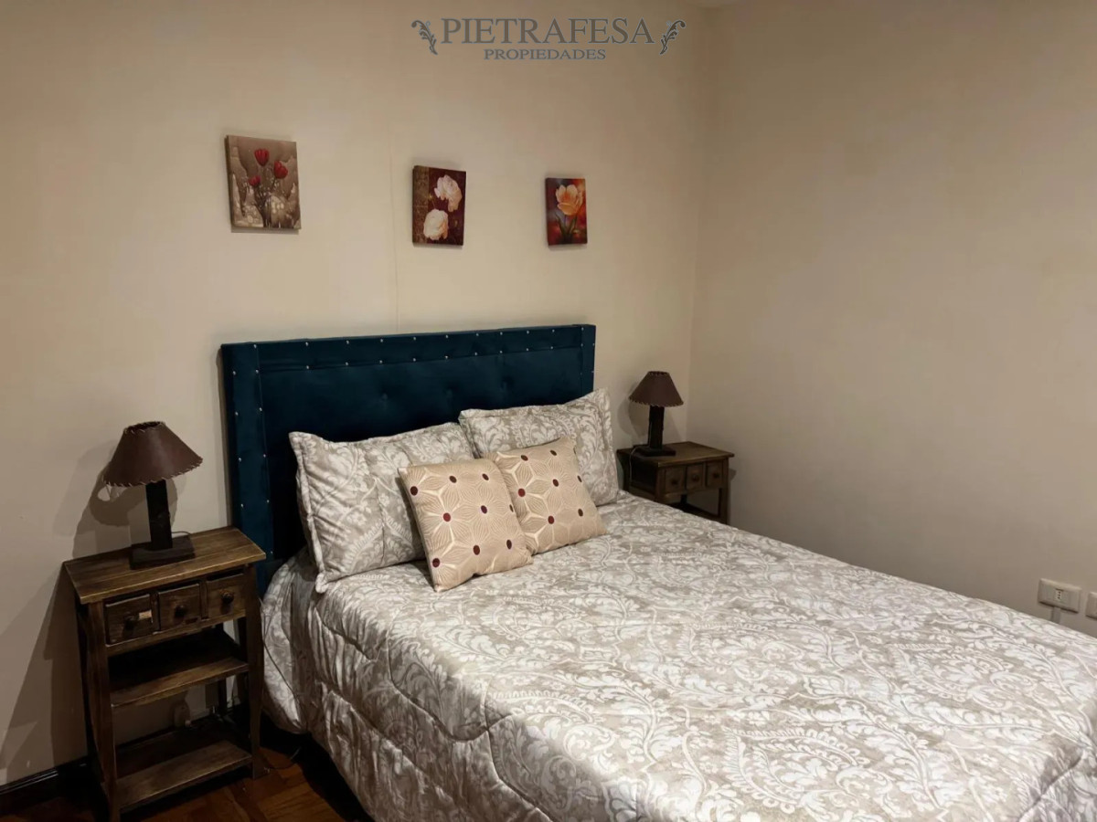 Apartamento ID.15715 - Apartamento en venta, 3 dormitorios, 1 baño. Centro.
