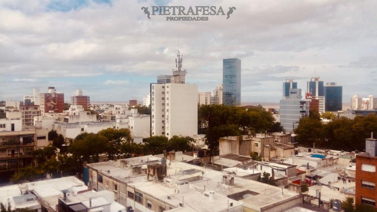 Apartamento ID.6148 - Apartamento en venta con renta, 3 dormitorios, 1 baño, garaje, Pocitos.