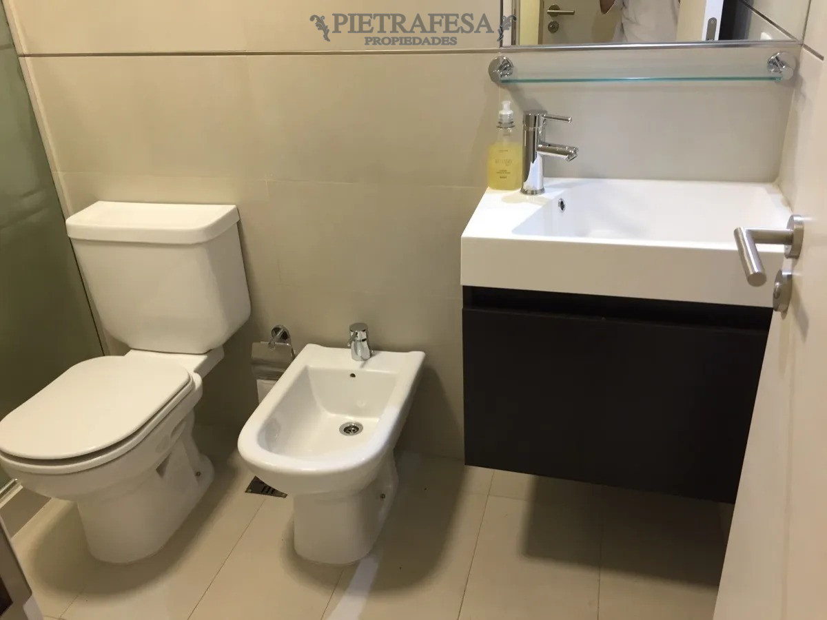 Apartamento ID.3140 - Penthouse en venta con renta 1 dormitorio, 1 baño. Terraza con parrillero-Manuel Pagola-Pocitos