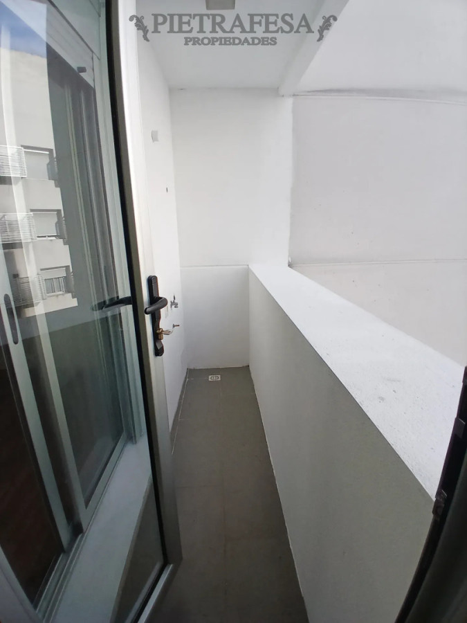 Apartamento ID.16397 - Apartamento en venta, 1 dormitorio, 1 baño, balcón. Cordón