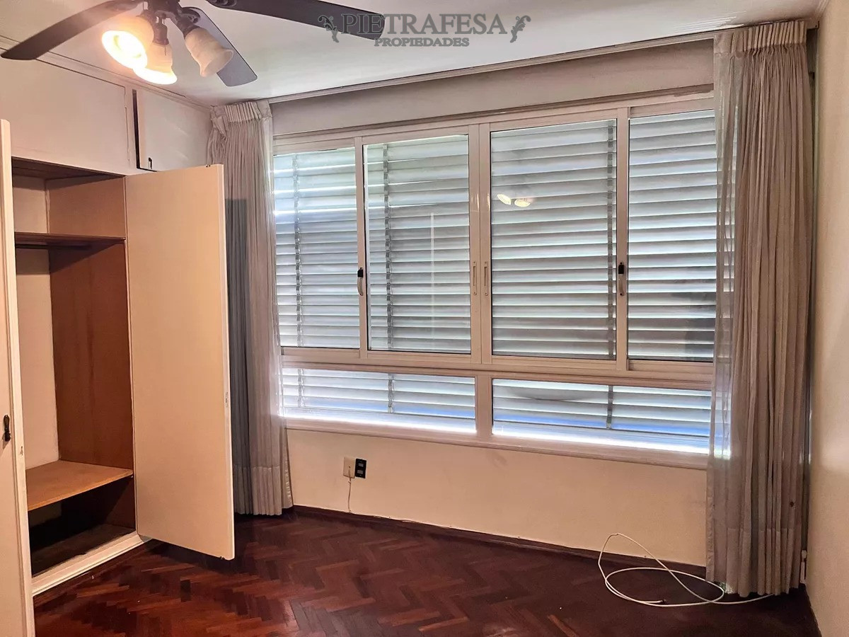 Apartamento ID.8631 - Apto en venta, 3 dormitorios, 2 baños- Yaguarón -Centro