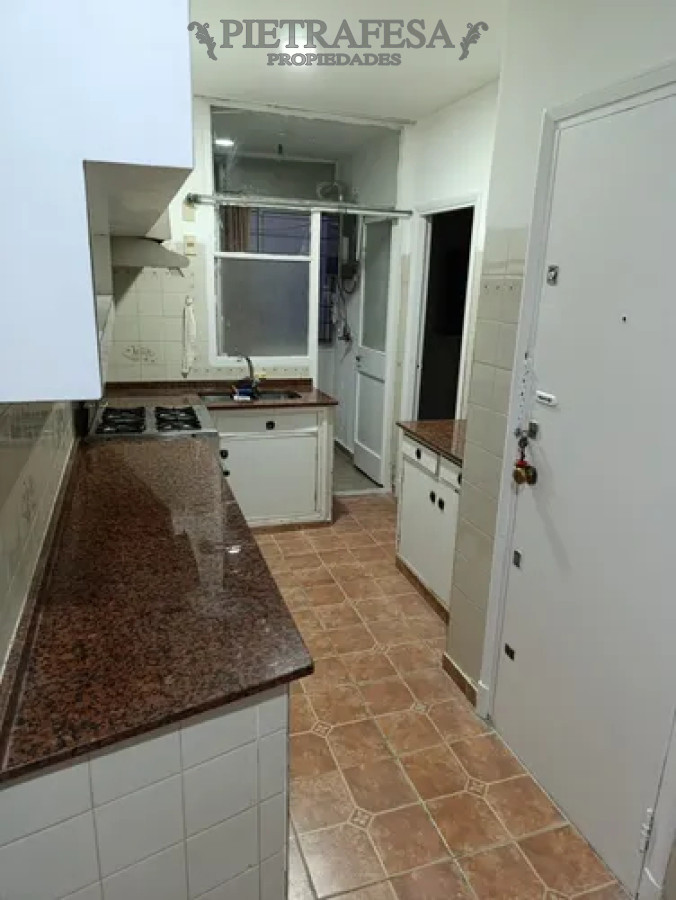 Apartamento ID.13649 - Apartamento en alquiler, 3dormitorios, 2baños, terraza, garaje. Villa Biarritz.