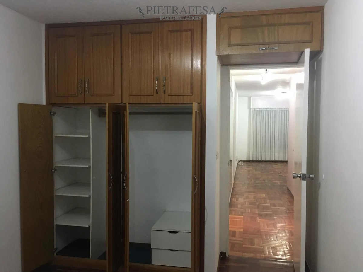 Apartamento ID.4790 - Apartamento en venta  con renta 2 dormitorios, 1 baño y cochera opcional- Canelones- Centro