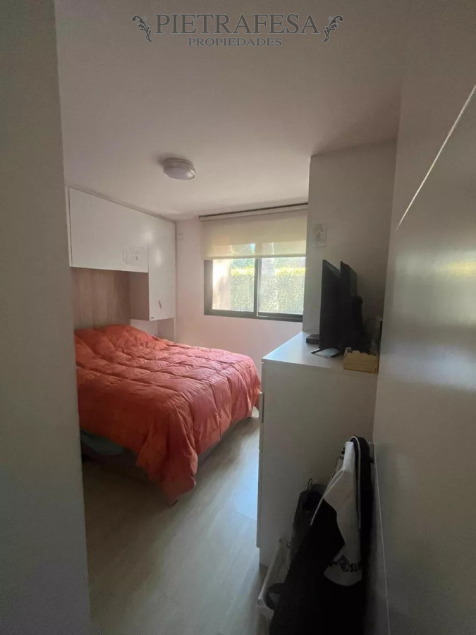 Apartamento ID.8554 - Apartamento en venta 3 dormitorios, 2 baños, patio y garaje-Millán-Prado