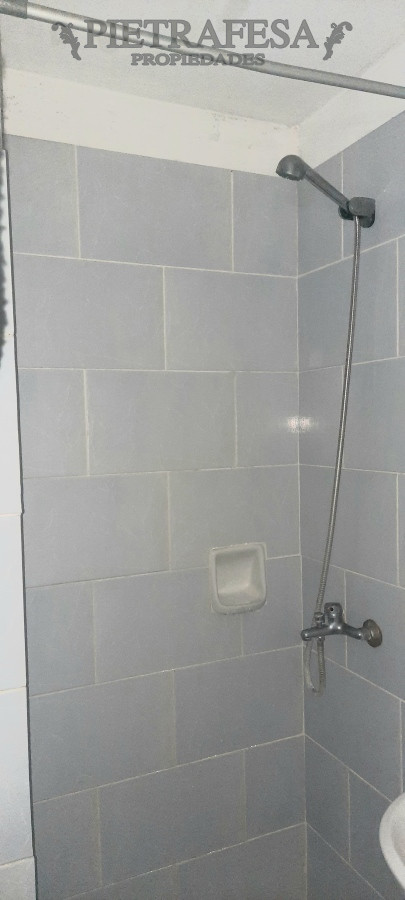 Apartamento ID.9900 - Apto en alquiler, mono, 1 baño. Cordón.