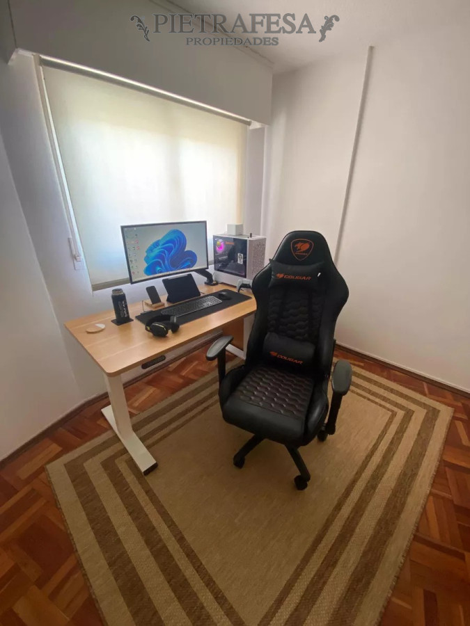 Apartamento ID.10782 - Apto en venta 2 dormitorios, 1 baño y balcón-Malvin 