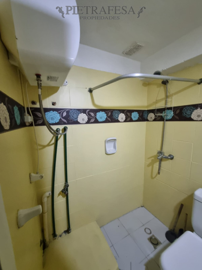 Apartamento ID.14648 - Apartamento, Monoambiente en Alquiler con divisiones - Cordón 