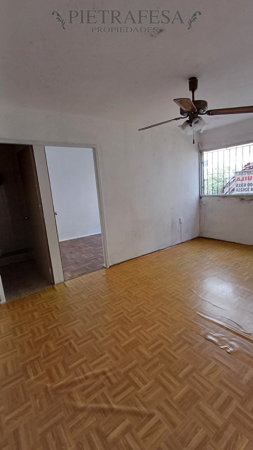 Apartamento ID.13906 - Apartamento en alquiler, 1 dormitorio, 1 baño, terraza lavadero. Malvin Norte.