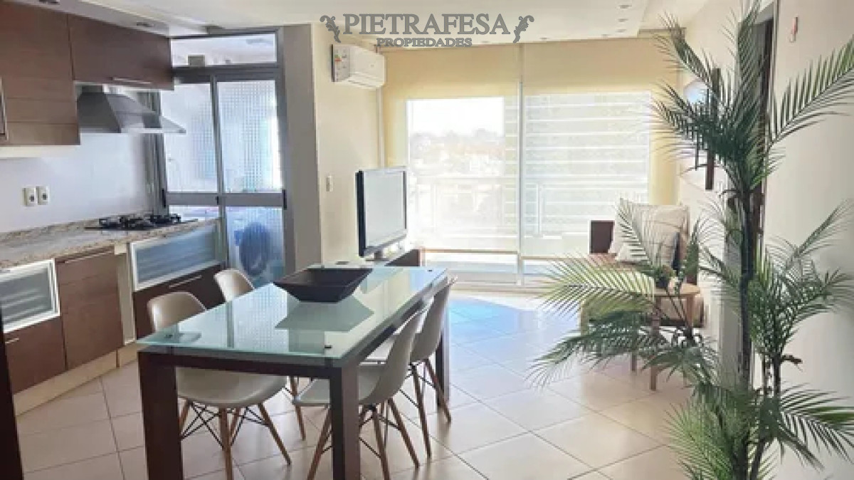 Apartamento ID.13820 - Apartamento en Torres Náuticas - amueblado, 3 dormitorios, 2 baños, terraza, garaje. Pocitos.