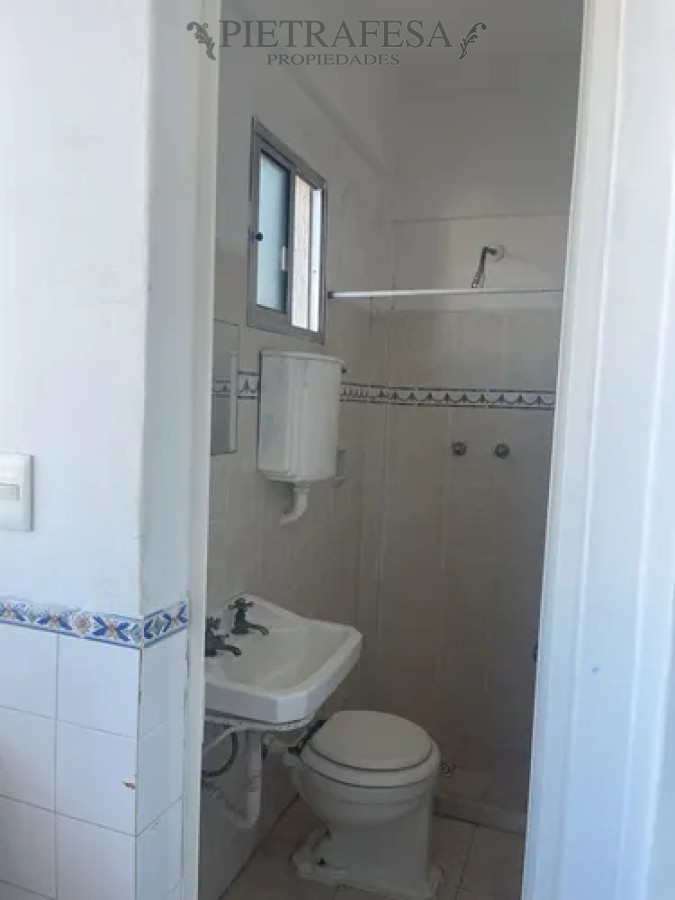 Apartamento ID.14028 - Apartamento en alquiler, 4 dormitorios, 3 baños, terraza lav, garaje. Cordón.
