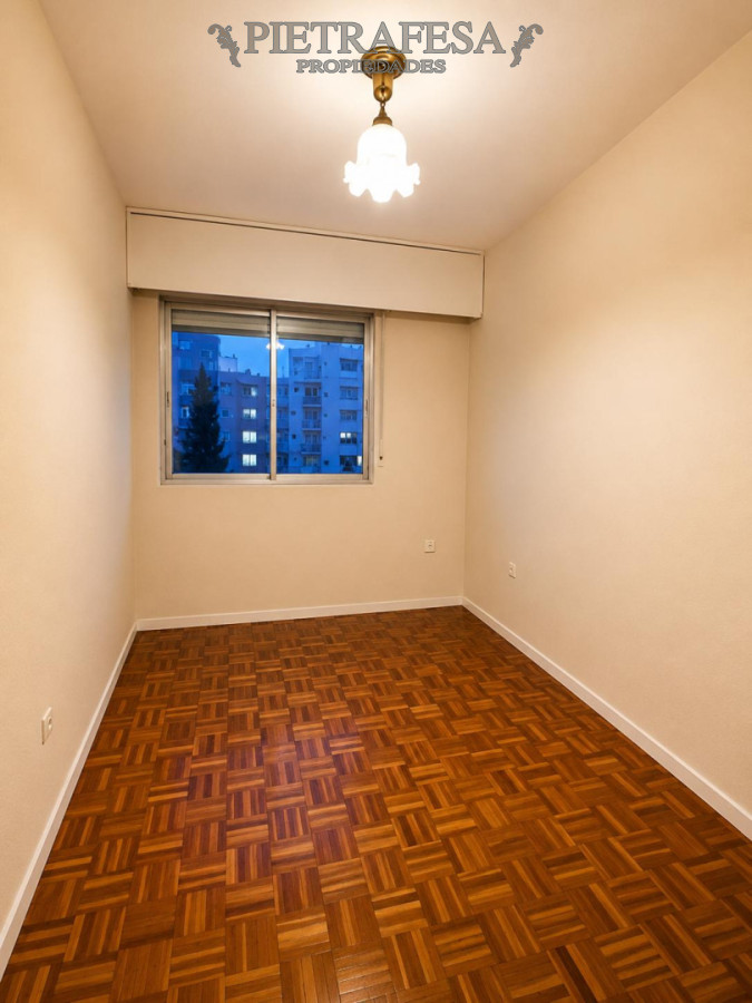 Apartamento ID.14600 - Apto en venta 3 dormitorio, 2 baño en Pocitos