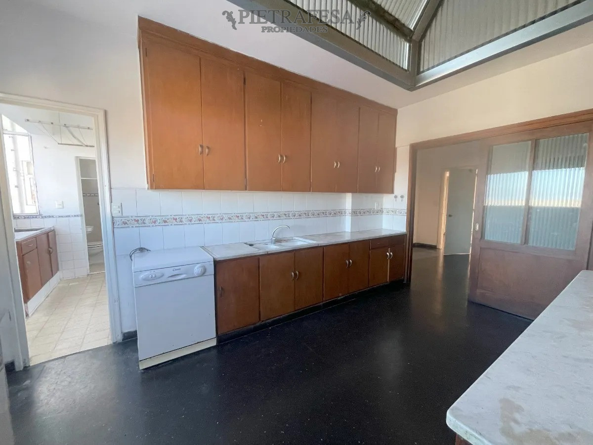 Apartamento ID.13463 - Apto en venta 3 dormitorios 3 baños, gje- Cordón