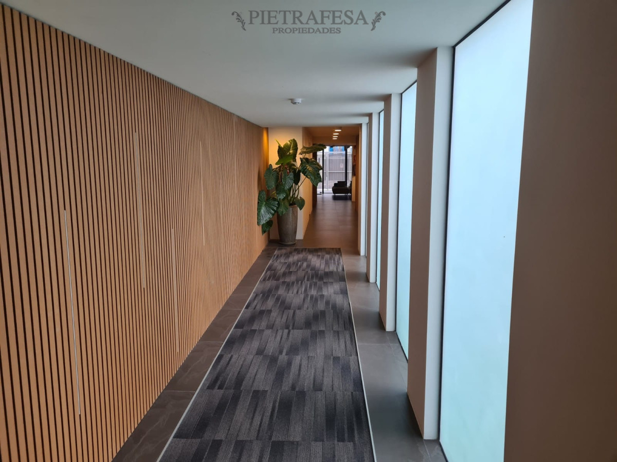 Apartamento ID.3767 - Apartamento en venta monoambiente, 1 baño, patio - Francisco Muñoz - Pocitos