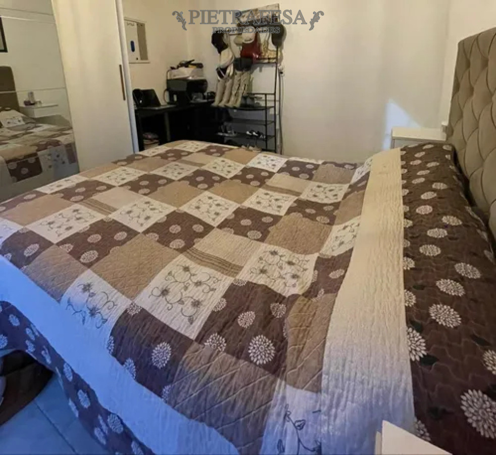 Apartamento ID.13832 - Apartamento en alquiler, 1 dormitorio, 1 baño, patio, cochera. Lomas de Solymar.