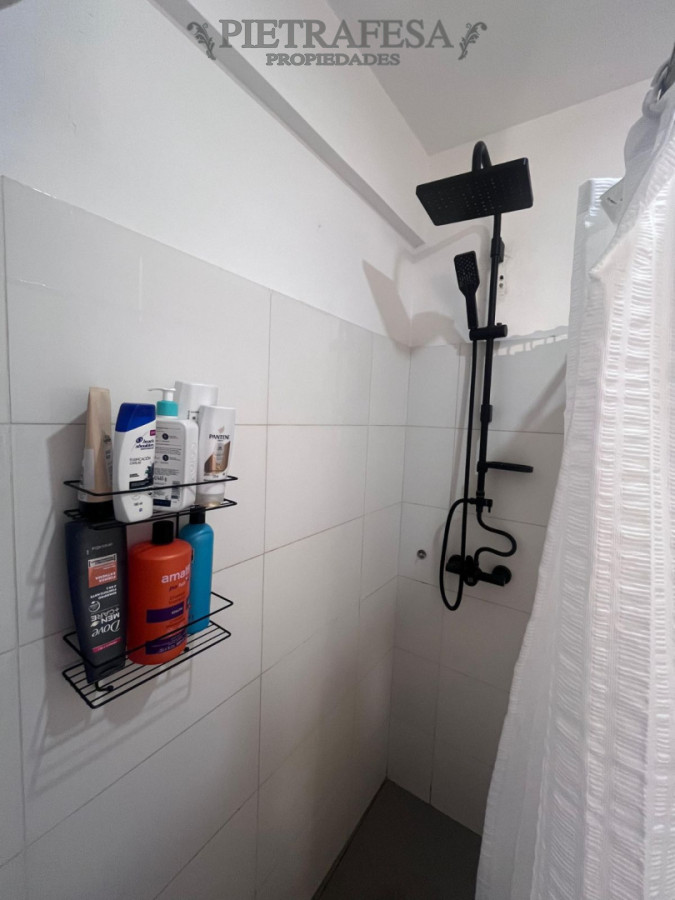 Apartamento ID.15129 - Apartamento en venta, 2 dormitorios, 1 baño, patio. Villa Miñoz.