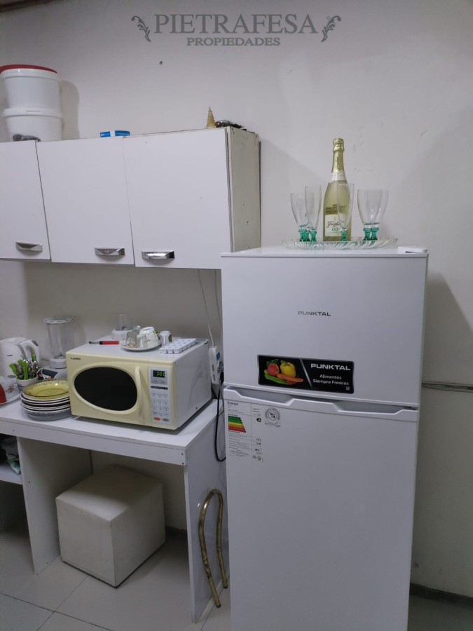 Apartamento ID.13896 - Apartamento en alquiler, 1 dormitorio, 1 baño. Brazo Oriental.