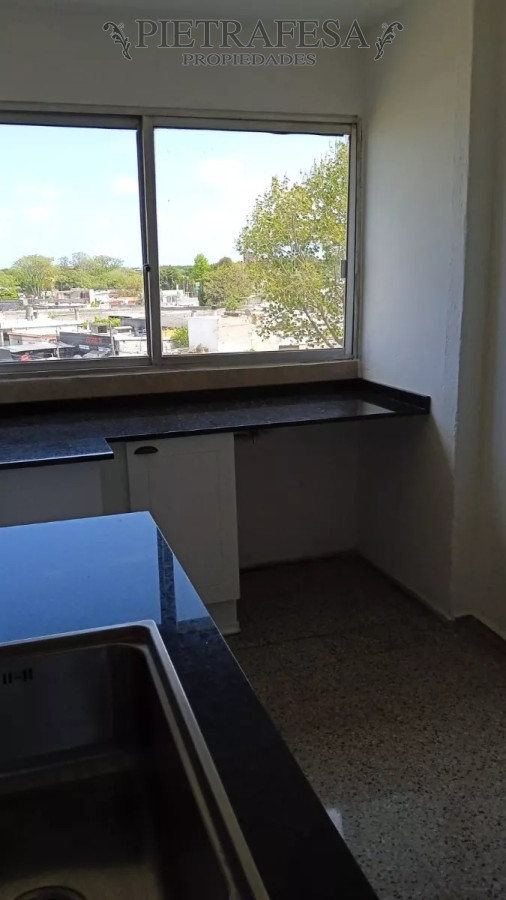 Apartamento ID.9754 - Apto en venta con renta 2 dormitorios, 1 baño-Malvin Norte