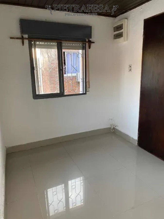 Apartamento ID.13910 - Apartamento en alquiler, 2dorm, 1 baño. La Teja.