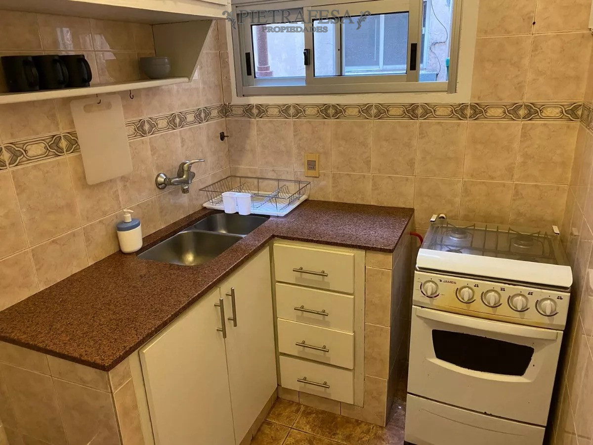 Apartamento ID.7472 - Apartamento en venta 1 dormitorio, 1 baño y balcón-Calle Soriano -Centro