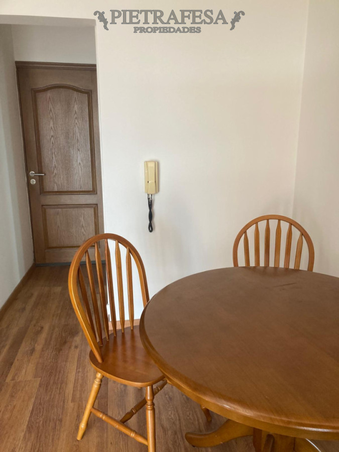Apartamento ID.16633 - Venta de monoambiente, 1 baño , terraza . Punta carretas